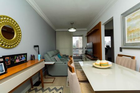 Apartamento à venda com 64m², 2 quartos e 1 vagaSala