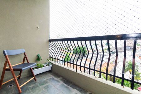 Apartamento à venda com 64m², 2 quartos e 1 vagaVaranda