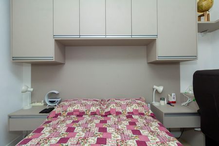 Apartamento à venda com 64m², 2 quartos e 1 vagaQuarto 2