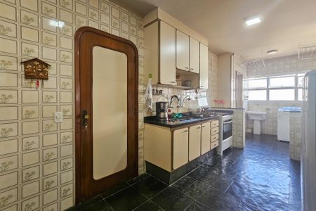 Apartamento para alugar com 190m², 3 quartos e 2 vagasCozinha