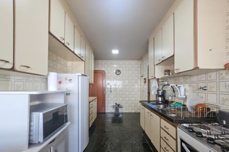 Apartamento para alugar com 190m², 3 quartos e 2 vagasCozinha