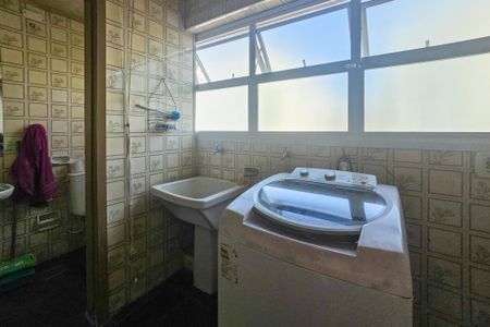 Apartamento para alugar com 190m², 3 quartos e 2 vagasÁrea de serviço