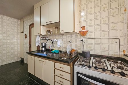 Apartamento para alugar com 190m², 3 quartos e 2 vagasCozinha