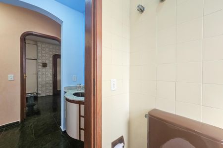 Apartamento para alugar com 190m², 3 quartos e 2 vagasBanheiro