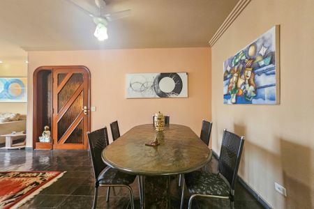 Apartamento para alugar com 190m², 3 quartos e 2 vagasSala