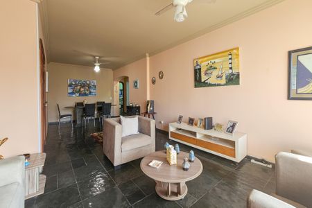 Apartamento para alugar com 190m², 3 quartos e 2 vagasSala