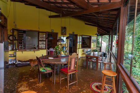 Casa de condomínio à venda com 420m², 6 quartos e 4 vagasVaranda da Sala