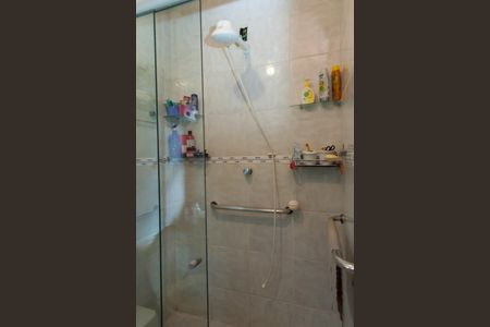 Casa de condomínio à venda com 420m², 6 quartos e 4 vagasSuíte master - banheiro