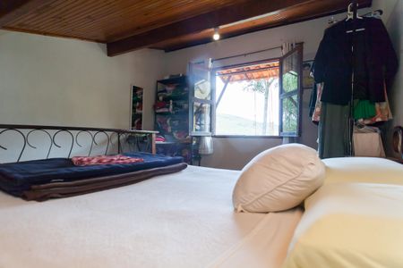 Casa de condomínio à venda com 420m², 6 quartos e 4 vagasSuíte 1