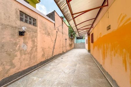 Apartamento à venda com 90m², 2 quartos e 2 vagasHall