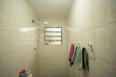 Casa à venda com 200m², 3 quartos e 2 vagas Casa à venda com 200m², 3 quartos e 2 vagasBanheiro 2