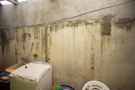 Casa à venda com 200m², 3 quartos e 2 vagas Casa à venda com 200m², 3 quartos e 2 vagasÁrea de Serviço