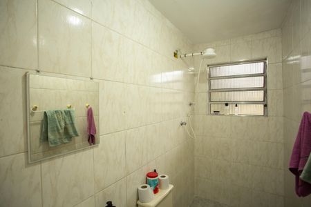 Casa à venda com 200m², 3 quartos e 2 vagas Casa à venda com 200m², 3 quartos e 2 vagasBanheiro 2