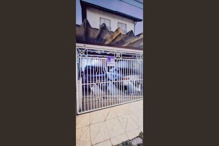 Casa à venda com 139m², 3 quartos e 2 vagas Casa à venda com 139m², 3 quartos e 2 vagasPlaca