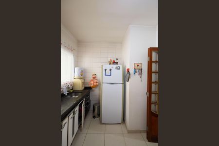 Casa à venda com 139m², 3 quartos e 2 vagas Casa à venda com 139m², 3 quartos e 2 vagasCozinha