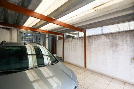 Casa à venda com 139m², 3 quartos e 2 vagas Casa à venda com 139m², 3 quartos e 2 vagasGaragem