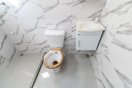 Casa para alugar com 60m², 1 quarto e 1 vaga Casa para alugar com 60m², 1 quarto e 1 vagaBanheiro