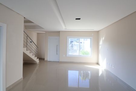 Casa à venda com 138m², 3 quartos e 2 vagasSala