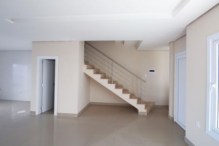 Casa à venda com 138m², 3 quartos e 2 vagasSala