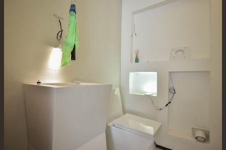 Apartamento à venda com 213m², 3 quartos e 4 vagasLavabo