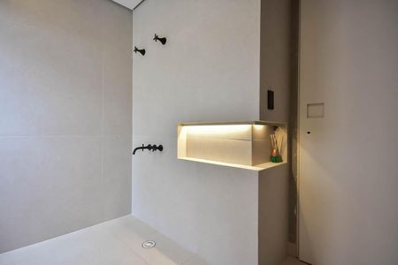 Apartamento à venda com 213m², 3 quartos e 4 vagasBanheiro da Suíte 3