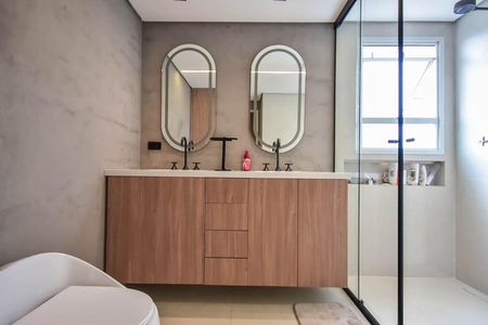 Apartamento à venda com 213m², 3 quartos e 4 vagasBanheiro da Suíte 3