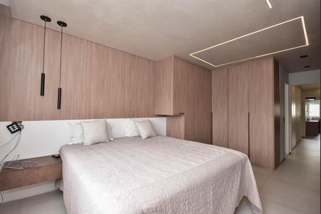 Apartamento à venda com 213m², 3 quartos e 4 vagasSuíte 3