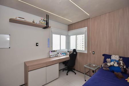 Apartamento à venda com 213m², 3 quartos e 4 vagasSuíte 2