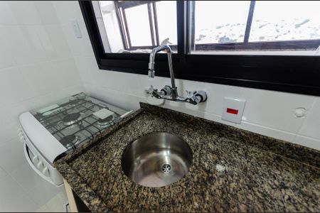 Apartamento para alugar com 103m², 2 quartos e 2 vagasCozinha