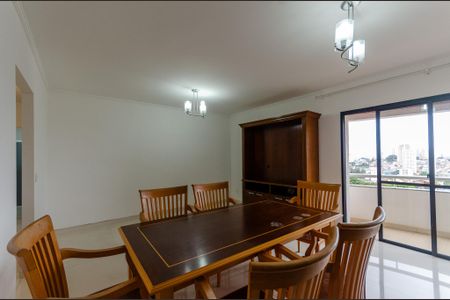 Apartamento para alugar com 103m², 2 quartos e 2 vagasSala