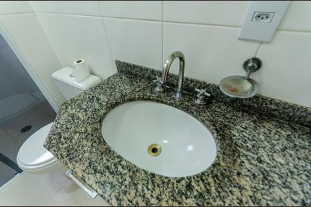 Apartamento para alugar com 103m², 2 quartos e 2 vagasBanheiro