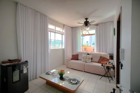 Apartamento à venda com 150m², 4 quartos e 2 vagasSala de Estar