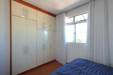Apartamento à venda com 150m², 4 quartos e 2 vagasQuarto 4