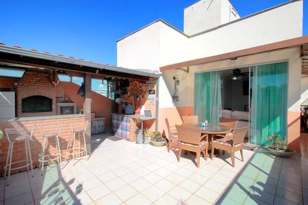 Apartamento à venda com 150m², 4 quartos e 2 vagasCobertura