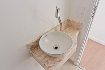 Apartamento à venda com 83m², 3 quartos e 2 vagasLavabo
