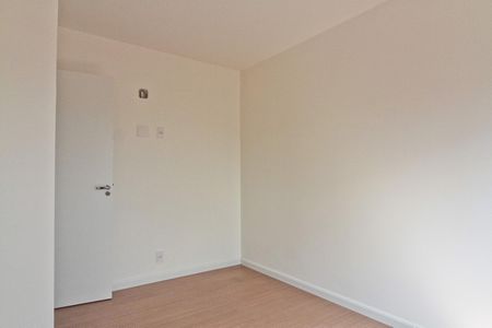 Apartamento à venda com 83m², 3 quartos e 2 vagasQuarto 1