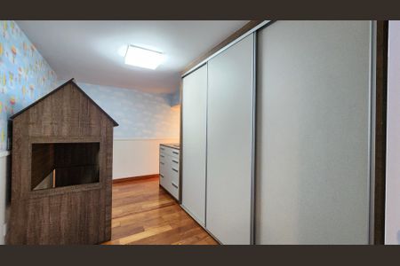 Apartamento para alugar com 201m², 4 quartos e 5 vagasArmários/Suíte 3