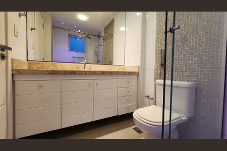 Apartamento para alugar com 201m², 4 quartos e 5 vagasBanheiro da Suíte 1