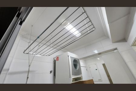 Apartamento para alugar com 201m², 4 quartos e 5 vagasÁrea de Serviço