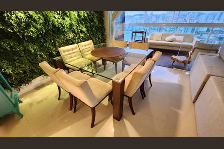 Apartamento para alugar com 201m², 4 quartos e 5 vagasSala de Jantar