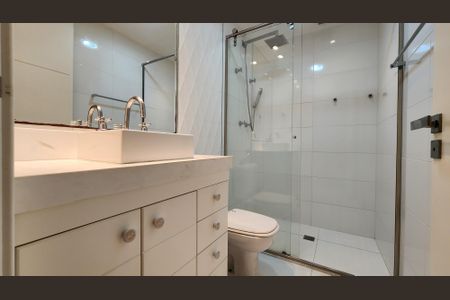 Apartamento para alugar com 201m², 4 quartos e 5 vagasBanheiro da Suíte 3