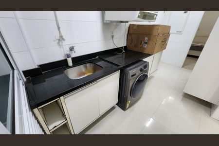 Apartamento para alugar com 201m², 4 quartos e 5 vagasÁrea de Serviço