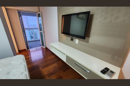 Apartamento para alugar com 201m², 4 quartos e 5 vagasSuíte
