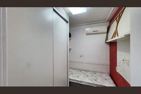 Apartamento para alugar com 201m², 4 quartos e 5 vagasQuarto de Serviço