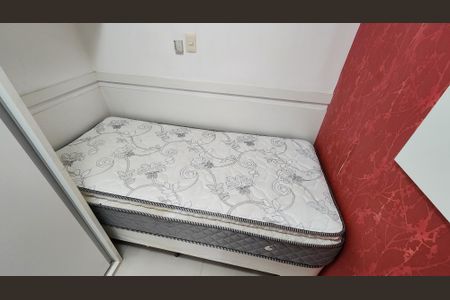 Apartamento para alugar com 201m², 4 quartos e 5 vagasQuarto de Serviço