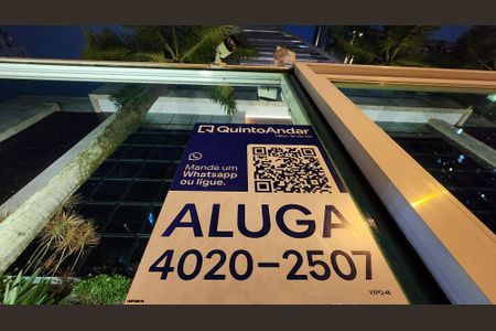 Apartamento para alugar com 201m², 4 quartos e 5 vagasFachada ADESIVO INSTALADO