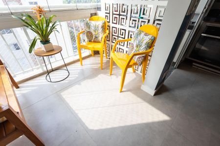 Apartamento para alugar com 57m², 1 quarto e 1 vaga Apartamento para alugar com 57m², 1 quarto e 1 vagaVaranda - Sala