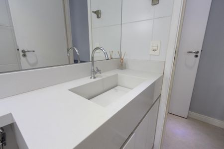 Apartamento para alugar com 57m², 1 quarto e 1 vaga Apartamento para alugar com 57m², 1 quarto e 1 vagaBanheiro - Quarto 1