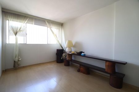 Apartamento para alugar com 140m², 2 quartos e sem vagaSala 