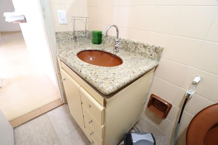 Apartamento para alugar com 140m², 2 quartos e sem vagaBanheiro Social